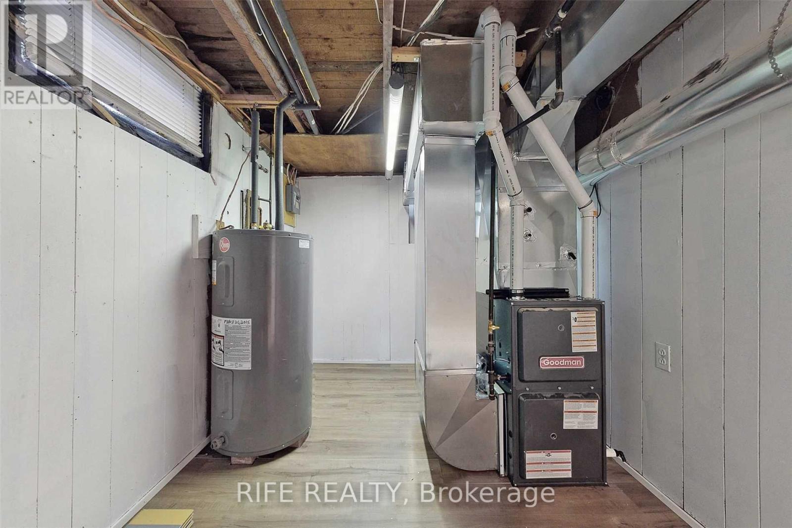 41 Connor Drive, Whitchurch-Stouffville, Ontario  L4A 7X3 - Photo 15 - N12613872