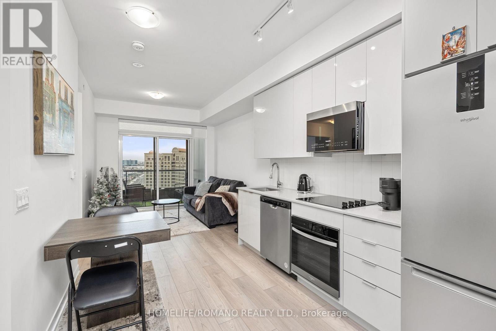 1426 - 498 Caldari Road, Vaughan (Concord), Ontario  L4K 2N9 - Photo 12 - N12613890