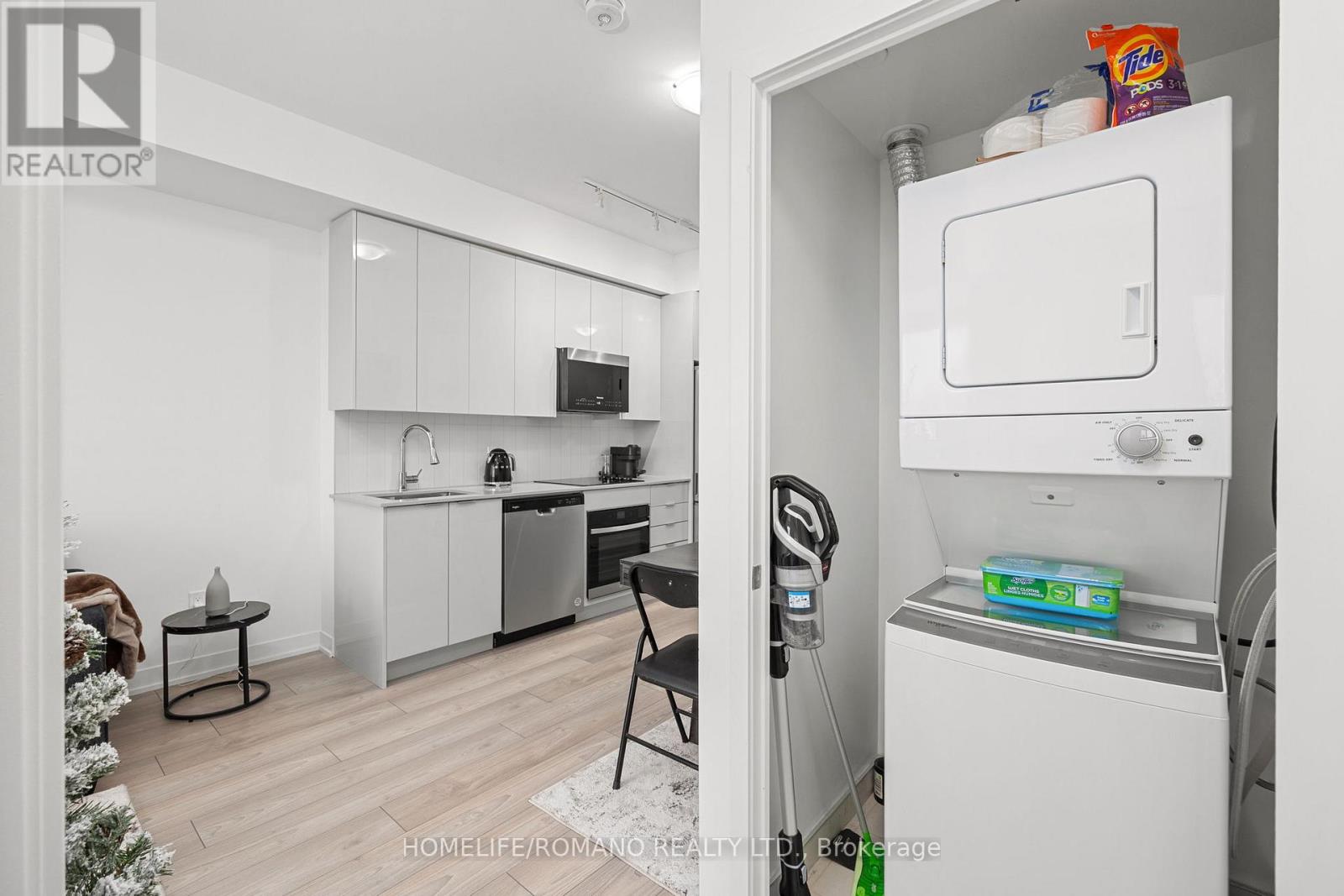 1426 - 498 Caldari Road, Vaughan (Concord), Ontario  L4K 2N9 - Photo 20 - N12613890