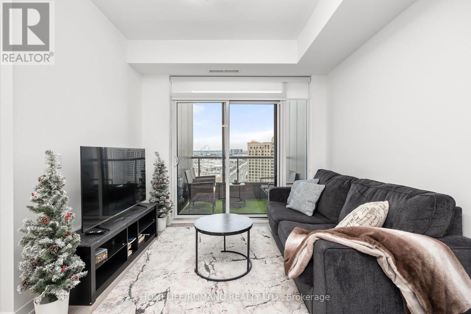 1426 - 498 Caldari Road, Vaughan (Concord), Ontario  L4K 2N9 - Photo 7 - N12613890