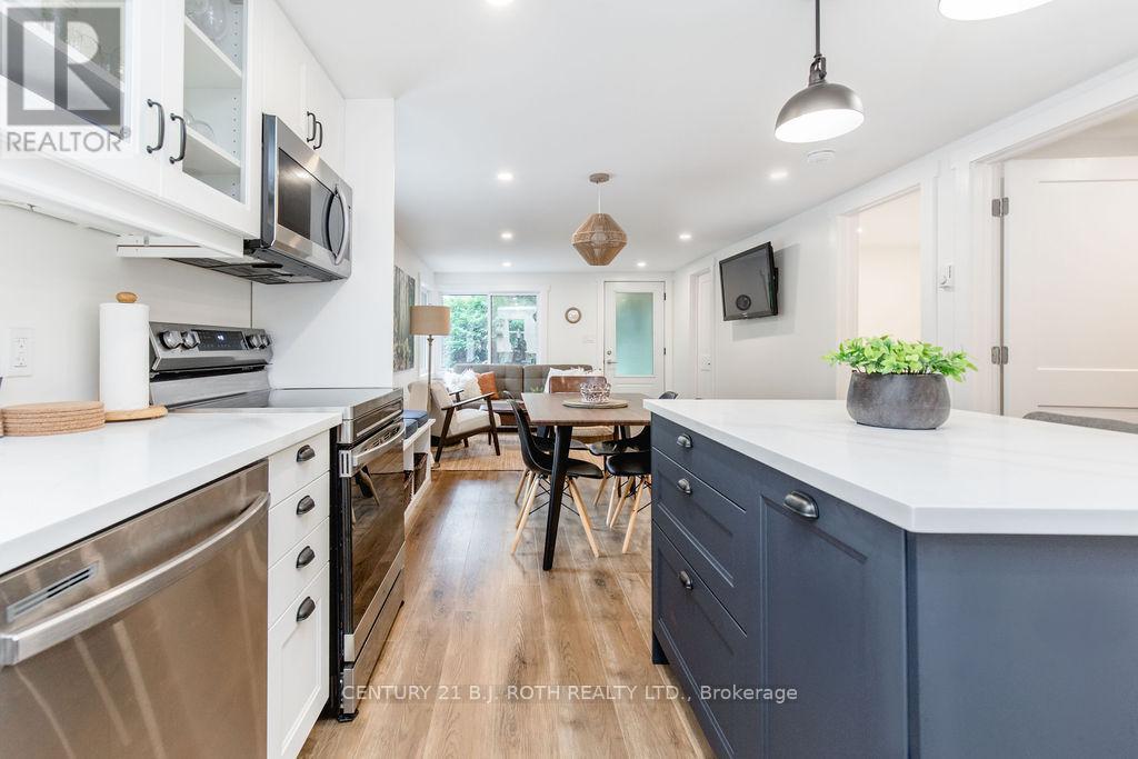 12 Domar Road, Tiny, Ontario  L0L 2J0 - Photo 10 - S12613904