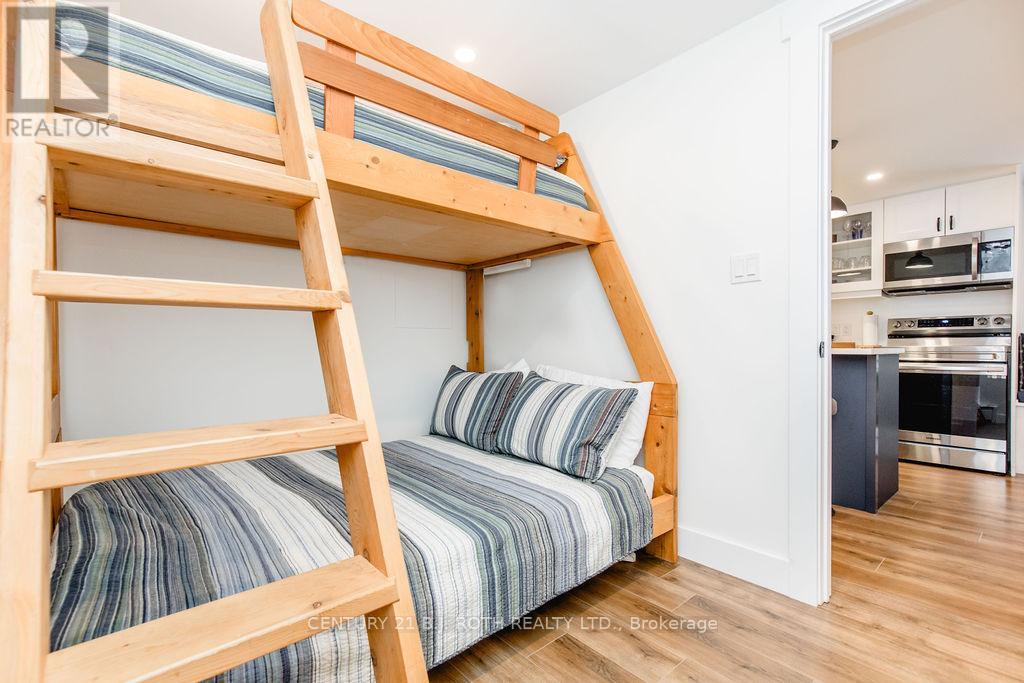 12 Domar Road, Tiny, Ontario  L0L 2J0 - Photo 17 - S12613904