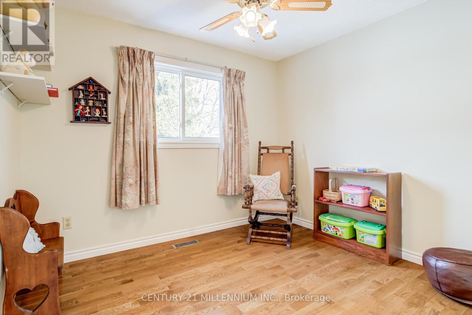 20 Peelton Heights Road, Brampton (Brampton South), Ontario  L6Y 2J2 - Photo 16 - W12613802