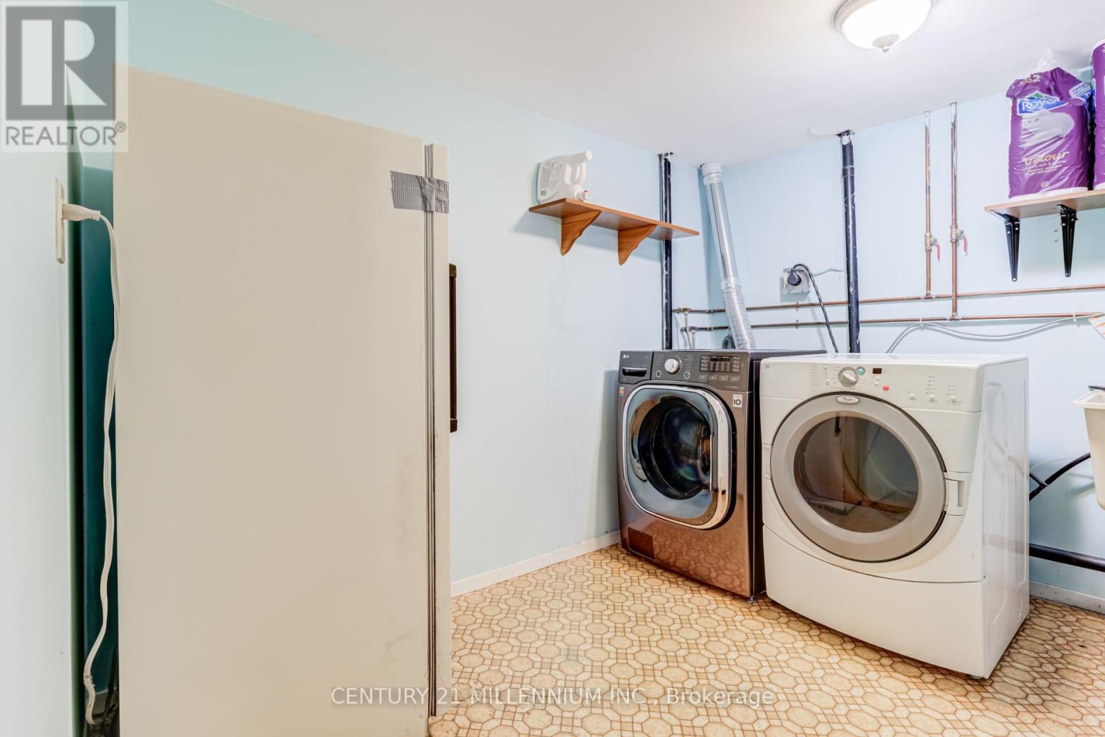 20 Peelton Heights Road, Brampton (Brampton South), Ontario  L6Y 2J2 - Photo 22 - W12613802