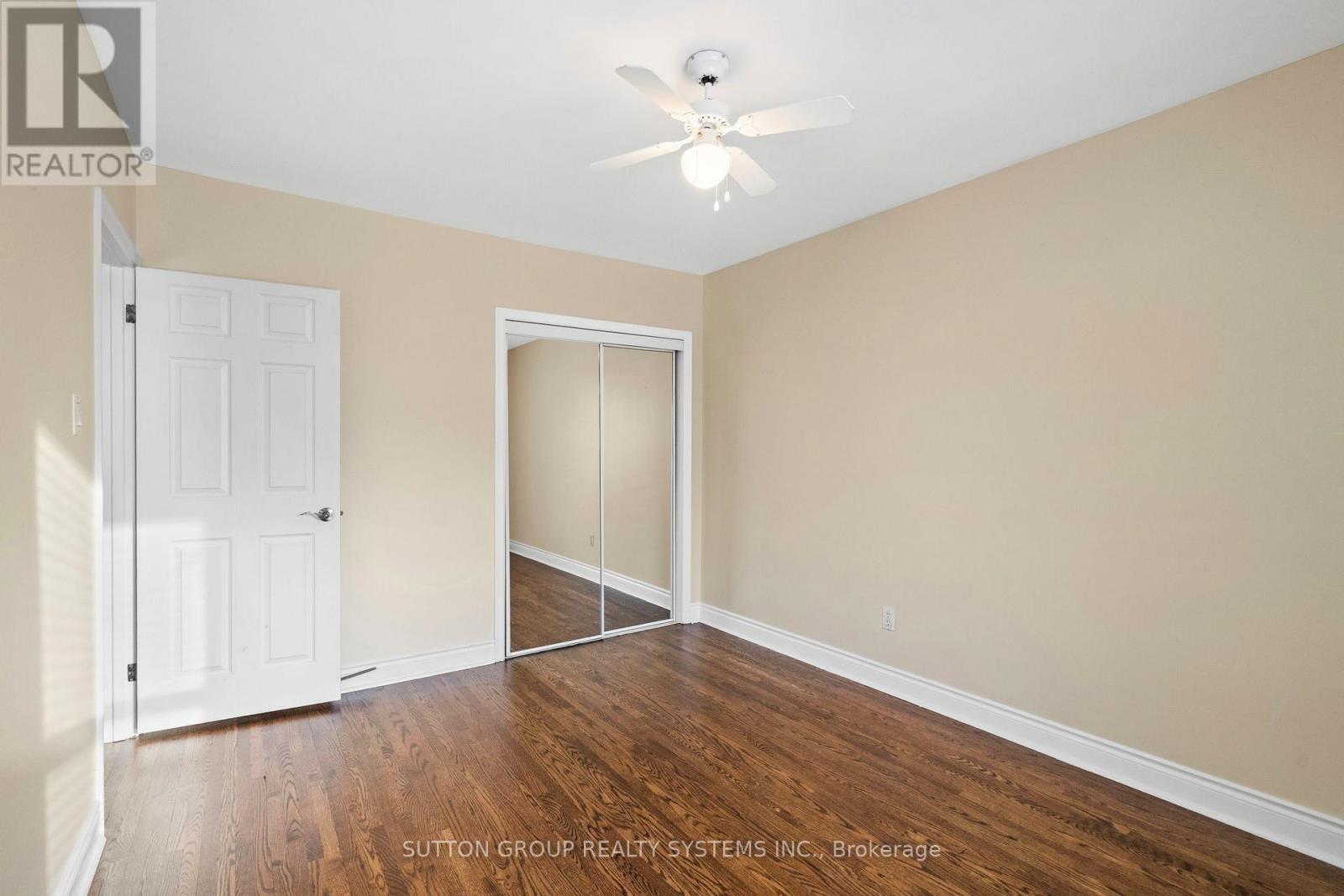 Main Floor - 103 Summitcrest Drive, Toronto, Ontario  M9P 1H7 - Photo 23 - W12613824