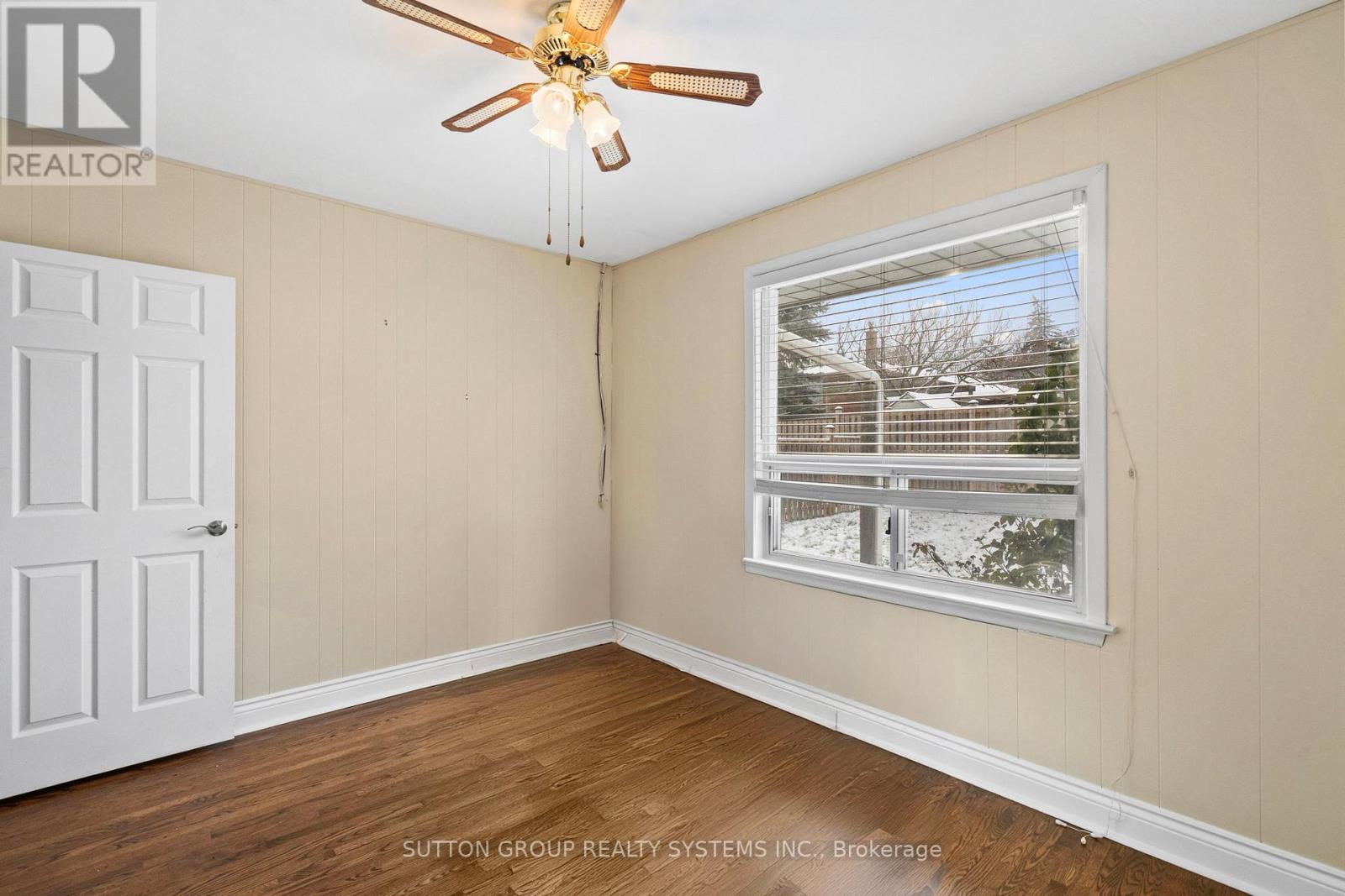 Main Floor - 103 Summitcrest Drive, Toronto, Ontario  M9P 1H7 - Photo 24 - W12613824