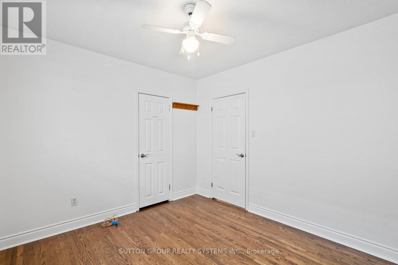 Main Floor - 103 Summitcrest Drive, Toronto, Ontario  M9P 1H7 - Photo 31 - W12613824