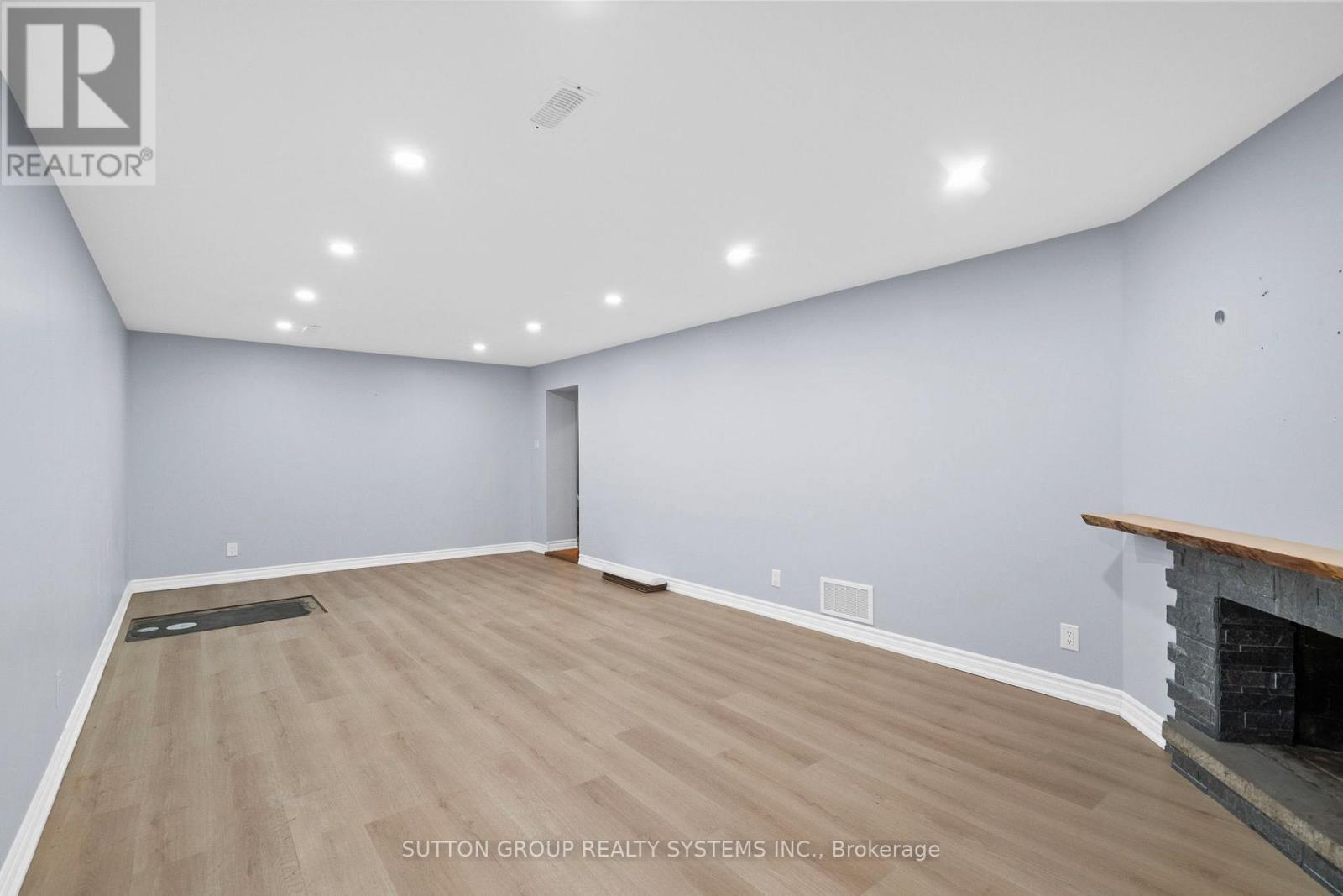 Basement - 103 Summitcrest Drive, Toronto, Ontario  M9P 1H7 - Photo 12 - W12613828