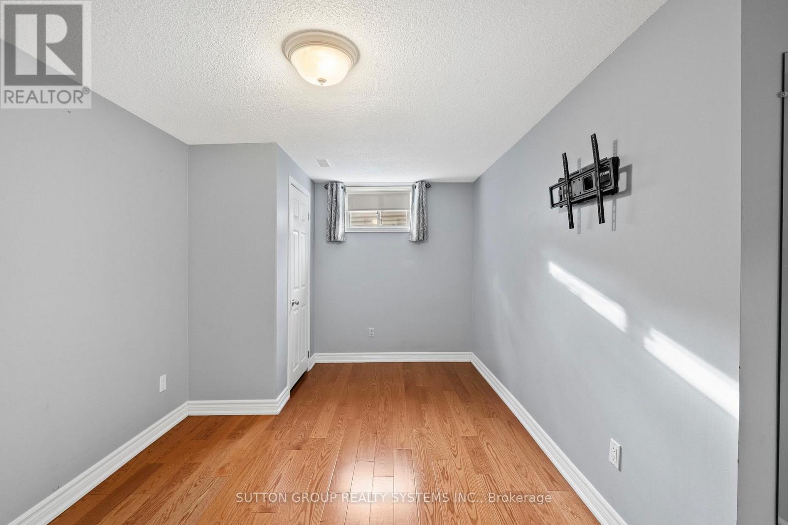 Basement - 103 Summitcrest Drive, Toronto, Ontario  M9P 1H7 - Photo 19 - W12613828