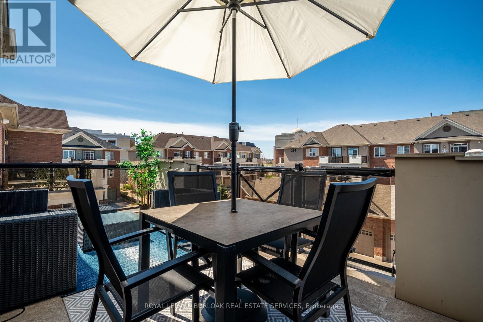 303 - 263 Georgian Drive, Oakville, Ontario  L6H 0L2 - Photo 22 - W12613858