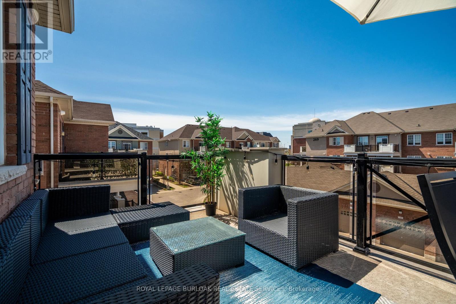 303 - 263 Georgian Drive, Oakville, Ontario  L6H 0L2 - Photo 23 - W12613858