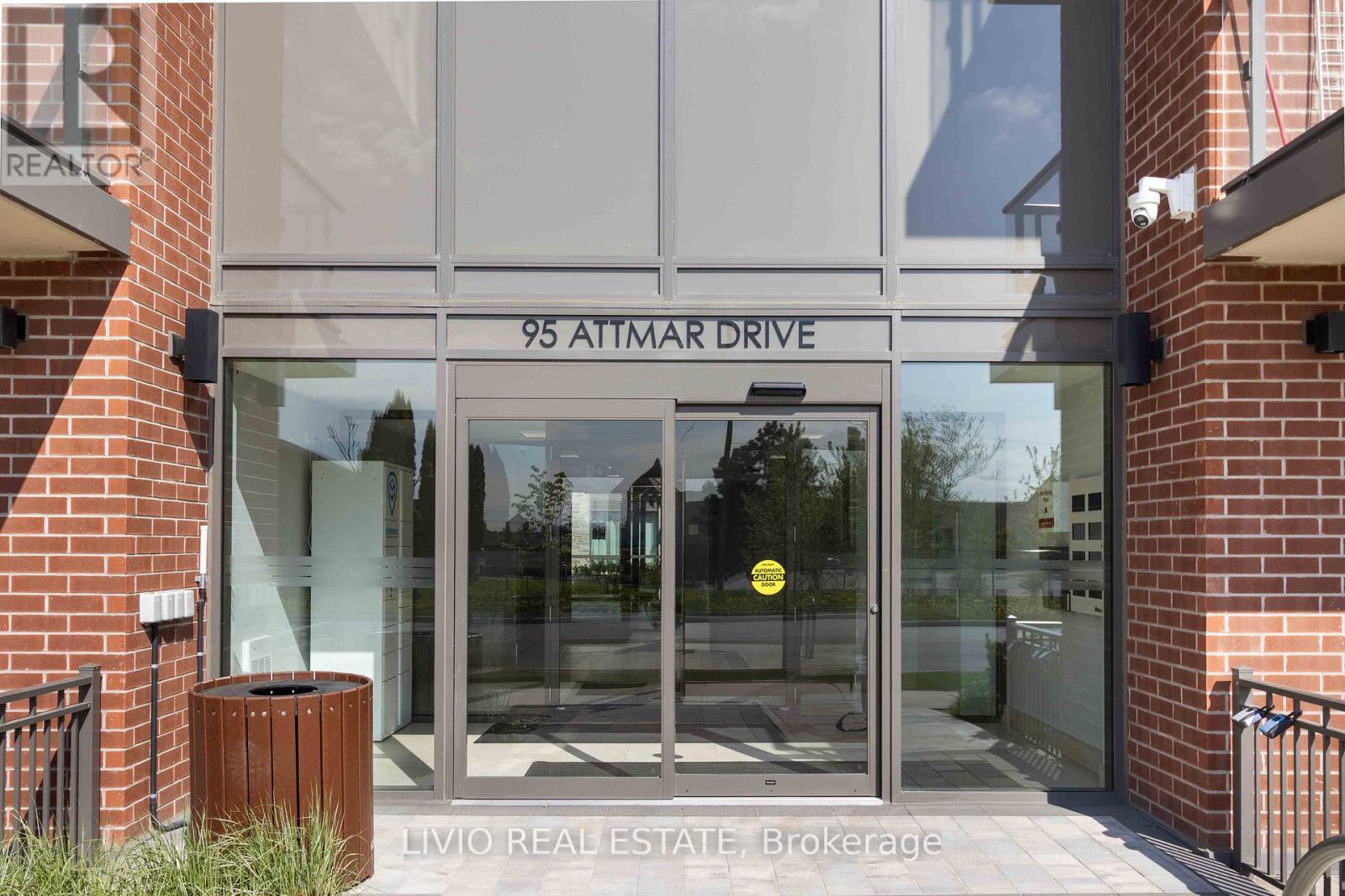 206 - 95 ATTMAR DRIVE, Brampton, Ontario