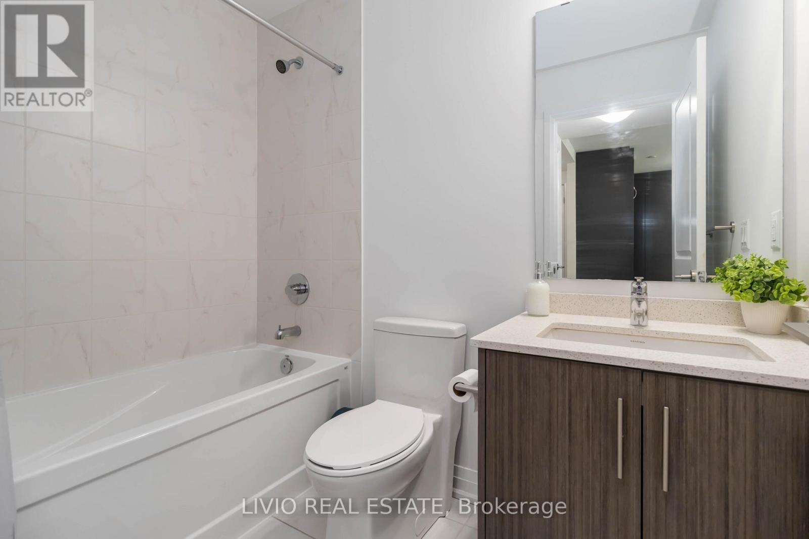 206 - 95 Attmar Drive, Brampton, Ontario L6P 0Y6 - Photo 22 - W12613868