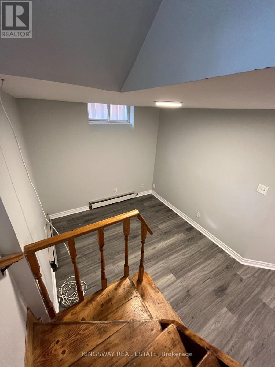 Rbsmt - 213 Royal York Road, Toronto, Ontario  M8V 2V5 - Photo 14 - W12613912