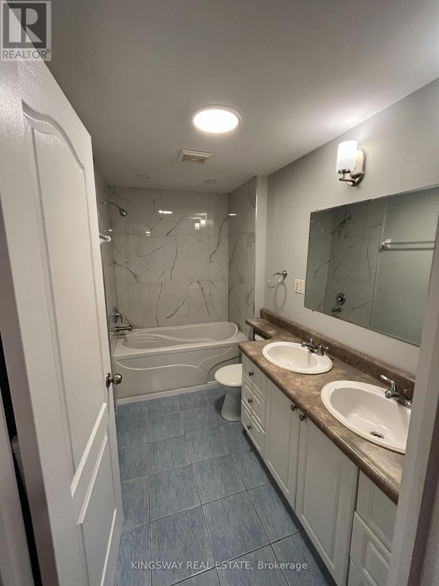 Rbsmt - 213 Royal York Road, Toronto, Ontario  M8V 2V5 - Photo 15 - W12613912