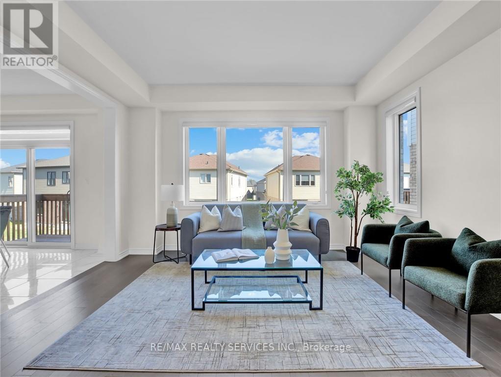 28 Ford Street, Brant, Ontario  N0E 1N0 - Photo 7 - X12613862