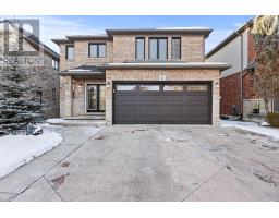 11 WILBUR DRIVE, Hamilton, Ontario