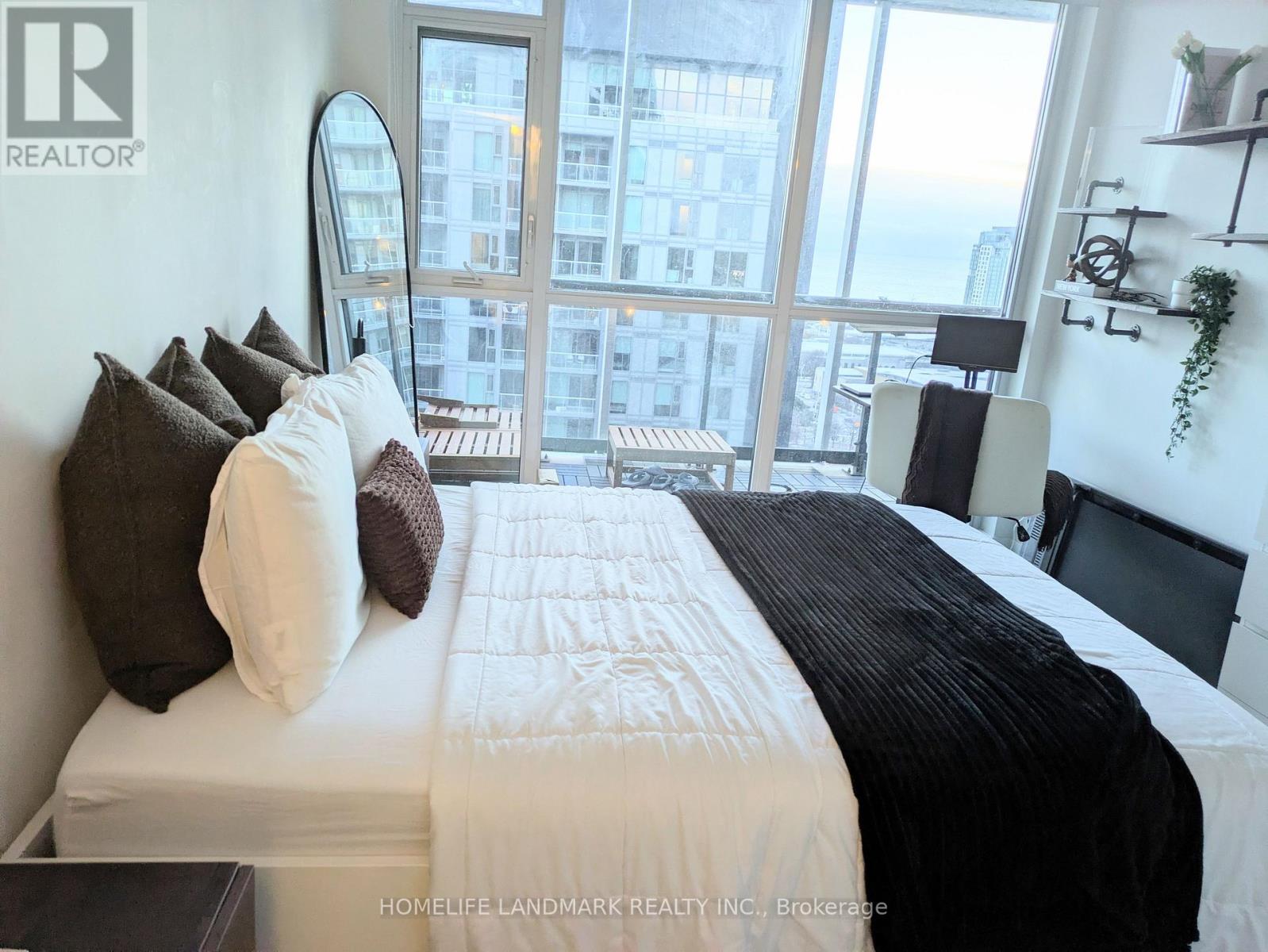 2301 - 50 Ordnance Street, Toronto, Ontario  M6K 0C9 - Photo 5 - C12612532