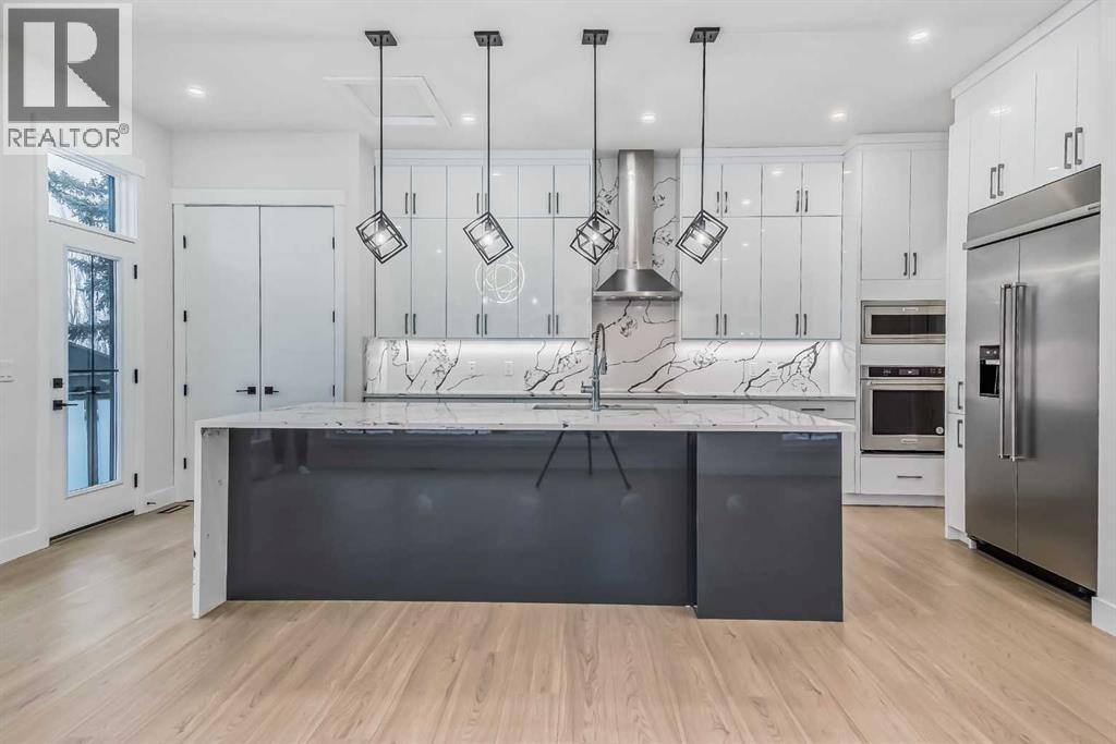 528 30 Avenue Ne, Calgary, Alberta  T2E 2E3 - Photo 4 - A2268389