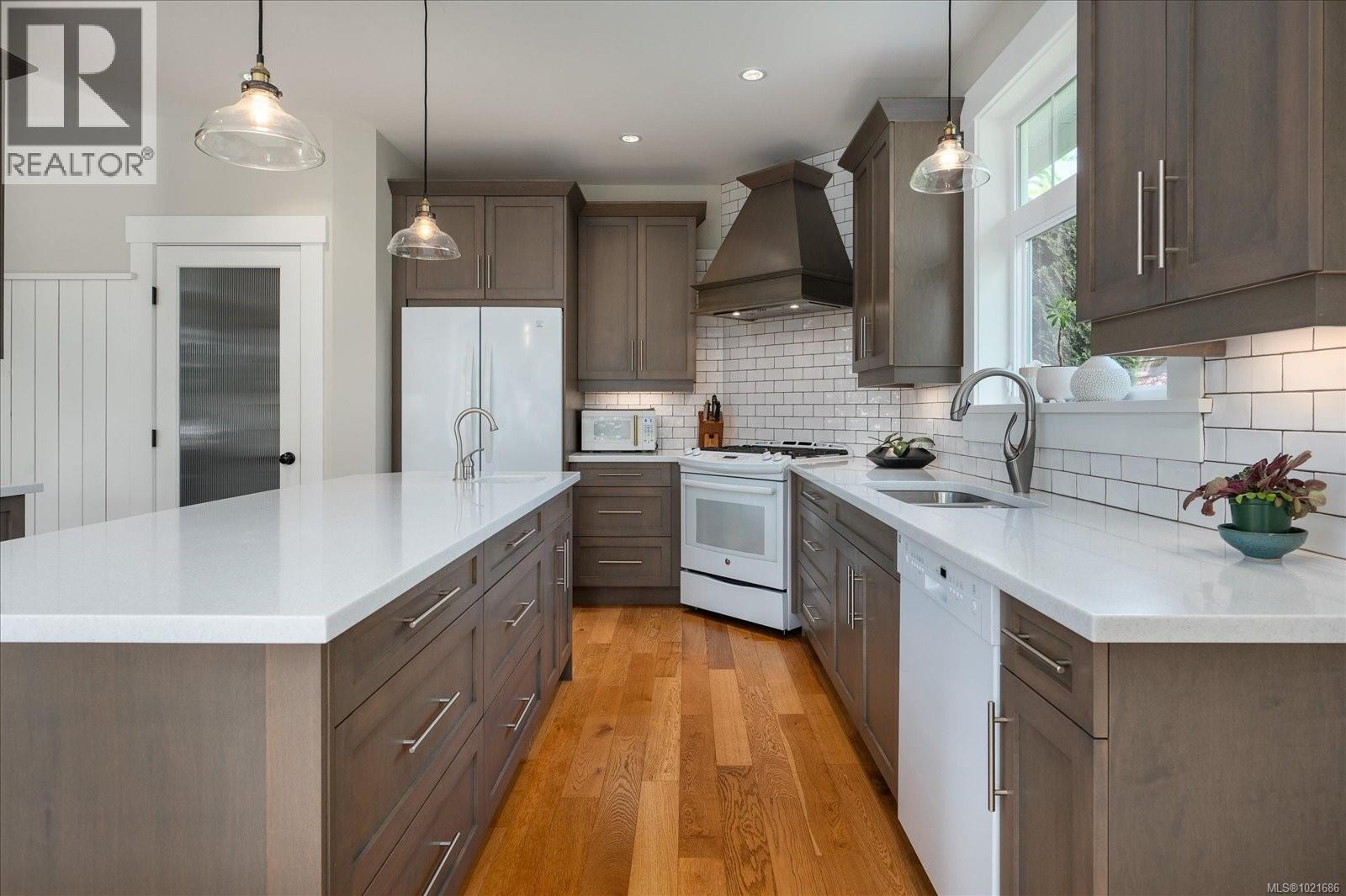 672 Lowry's Rd, Parksville, British Columbia  V9P 2R6 - Photo 19 - 1021686