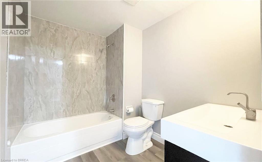 10 Angus Road Unit# 59, Hamilton, Ontario  L8K 6K3 - Photo 5 - 40792686