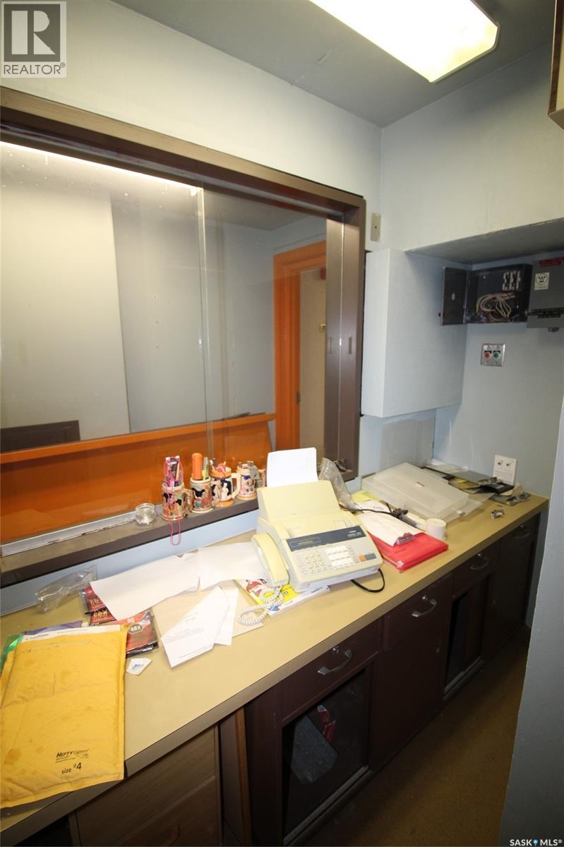 303 1st Avenue W, Climax, Saskatchewan  S0N 0N0 - Photo 18 - SK025424