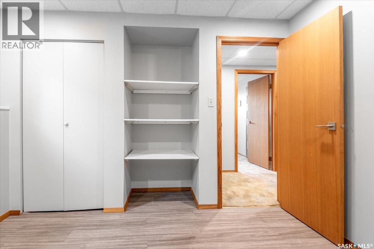 4317 3rd Avenue N, Regina, Saskatchewan  S4R 0X1 - Photo 19 - SK025403