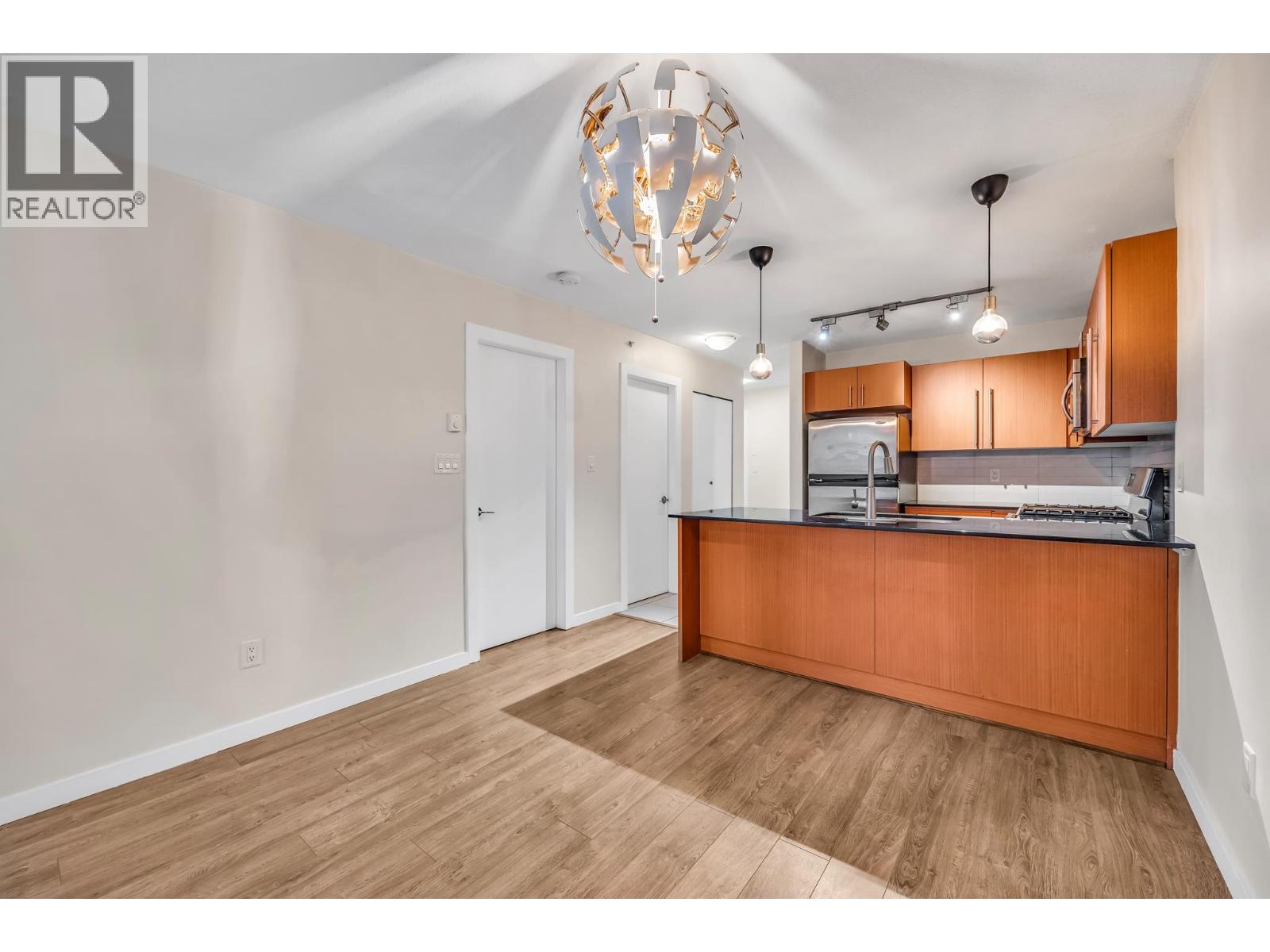 2501 4888 Brentwood Drive, Burnaby, British Columbia  V5C 0C6 - Photo 11 - R3070522