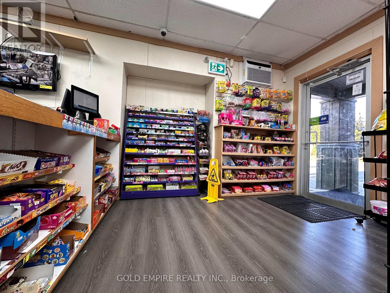 217 Cathcart Street, London South, Ontario  N6C 3M8 - Photo 5 - X12613926