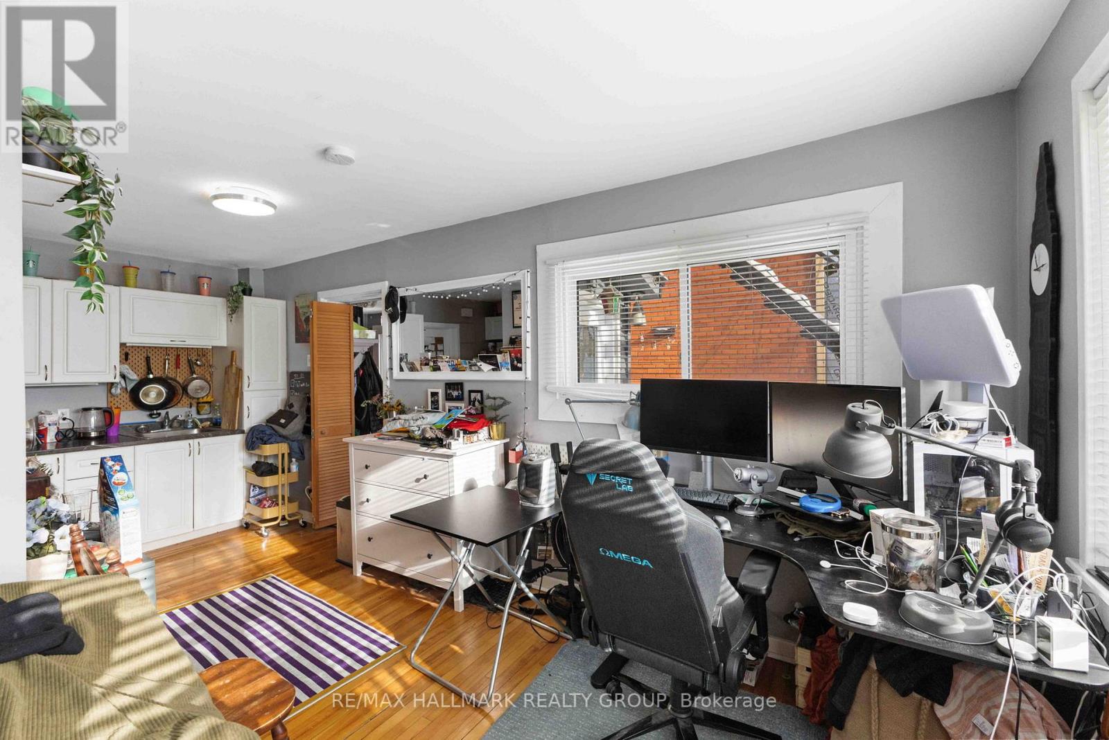 70 Anderson Street, Ottawa, Ontario  K1R 6T7 - Photo 15 - X12613958