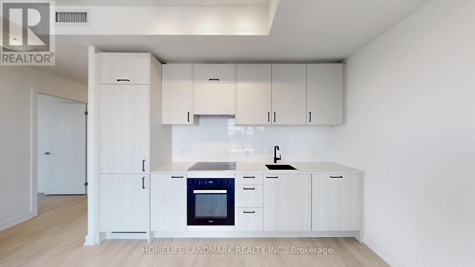 1520 - 1 Quarrington Lane, Toronto, Ontario  M3C 0S4 - Photo 19 - C12610400