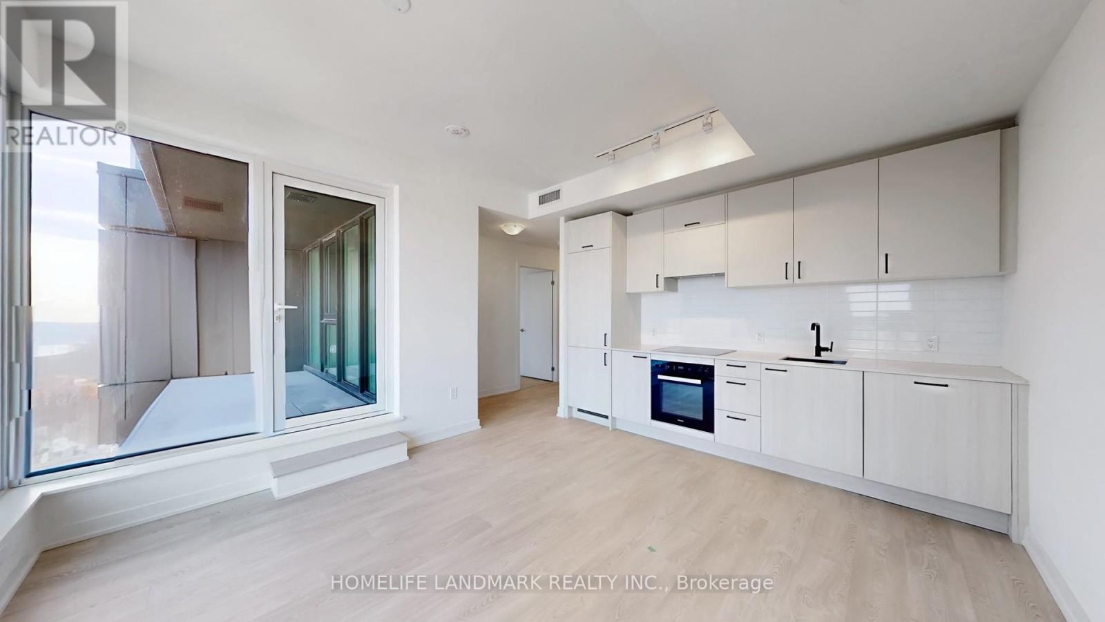 1520 - 1 Quarrington Lane, Toronto, Ontario  M3C 0S4 - Photo 18 - C12610400