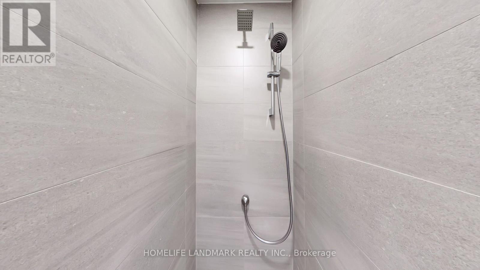 1520 - 1 Quarrington Lane, Toronto, Ontario  M3C 0S4 - Photo 35 - C12610400