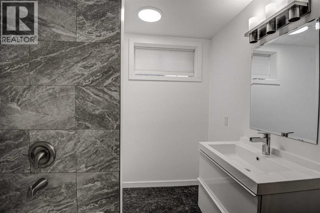 61 Everstone Avenue Sw, Calgary, Alberta  T2Y 4J6 - Photo 22 - A2265291