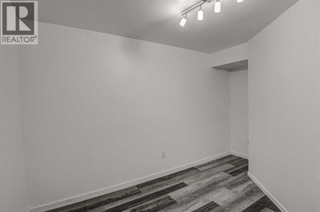 61 Everstone Avenue Sw, Calgary, Alberta  T2Y 4J6 - Photo 27 - A2265291