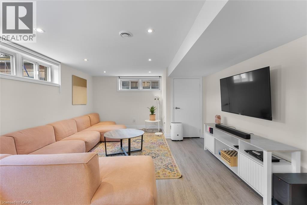 7 Harcove Street, St. Catharines, Ontario  L2N 1W7 - Photo 29 - 40789057