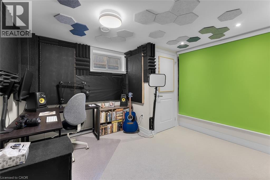 7 Harcove Street, St. Catharines, Ontario  L2N 1W7 - Photo 33 - 40789057