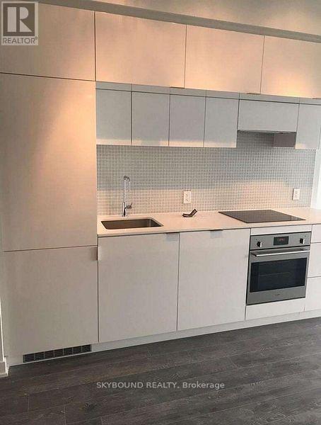 602 - 185 Roehampton Avenue, Toronto, Ontario  M4P 1R4 - Photo 3 - C12613966