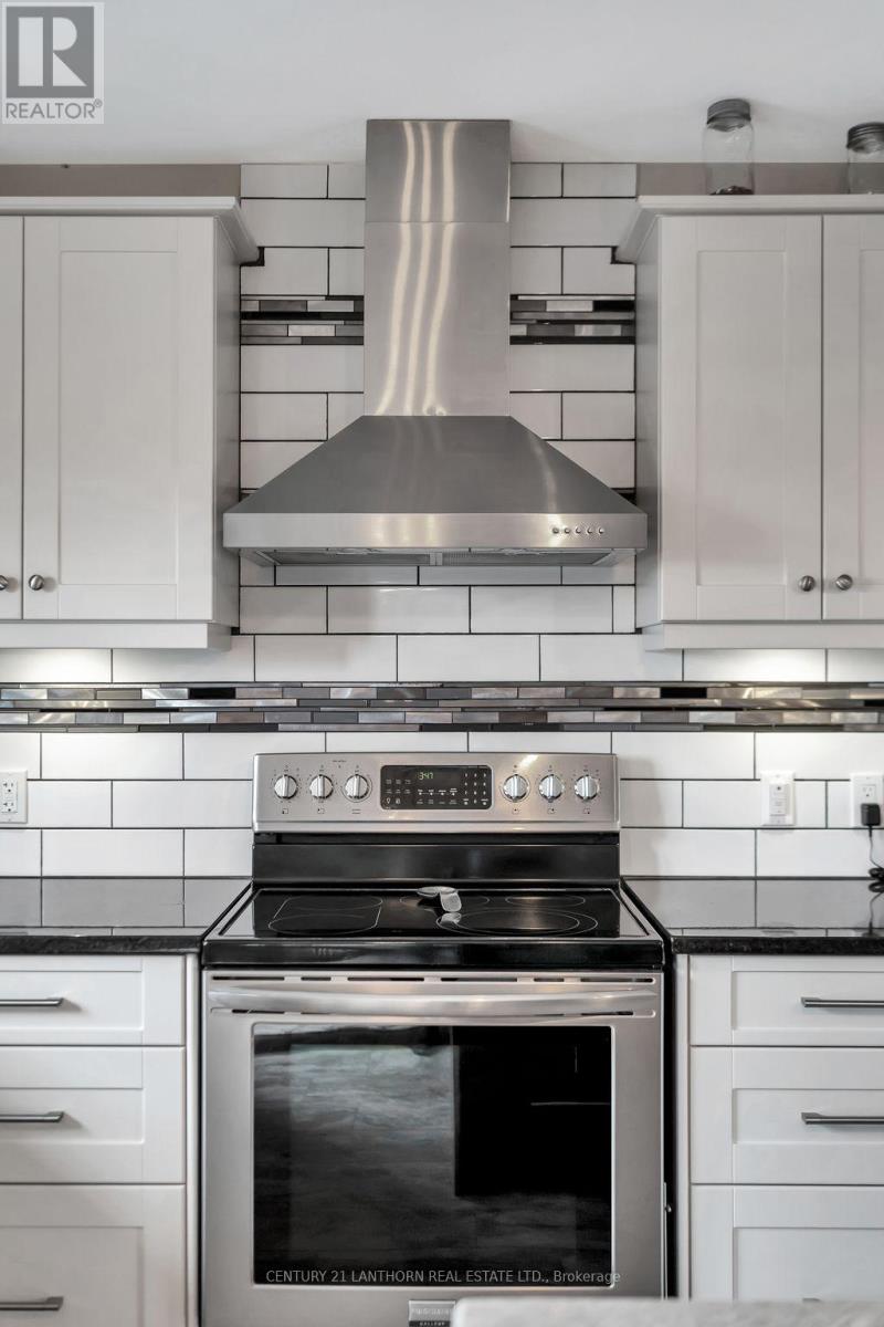 32 Stinson Block Road, Prince Edward County, Ontario  K0K 1T0 - Photo 9 - X12464238