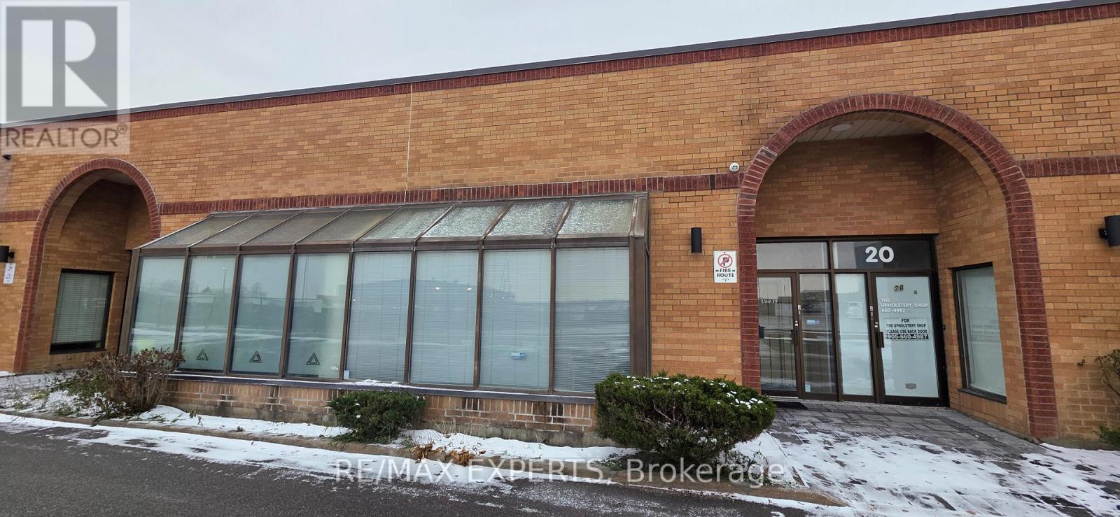 19 - 400 CREDITSTONE ROAD, Vaughan, Ontario