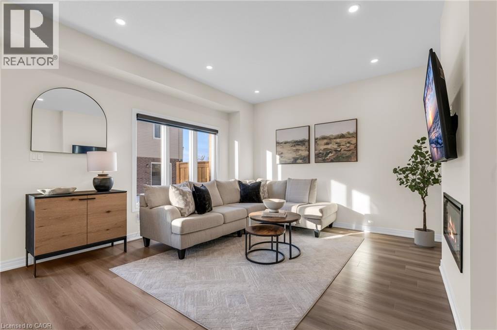 205 Thames Way Unit# 25, Mount Hope, Ontario  L0R 1W0 - Photo 11 - 40792853