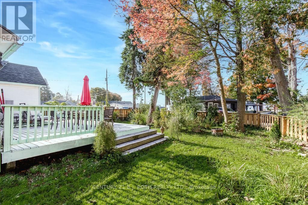 7 Oliver Drive, Tiny, Ontario L0L 2J0 - Photo 33 - S12613940