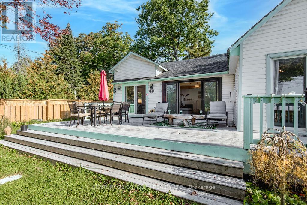 7 Oliver Drive, Tiny, Ontario L0L 2J0 - Photo 36 - S12613940