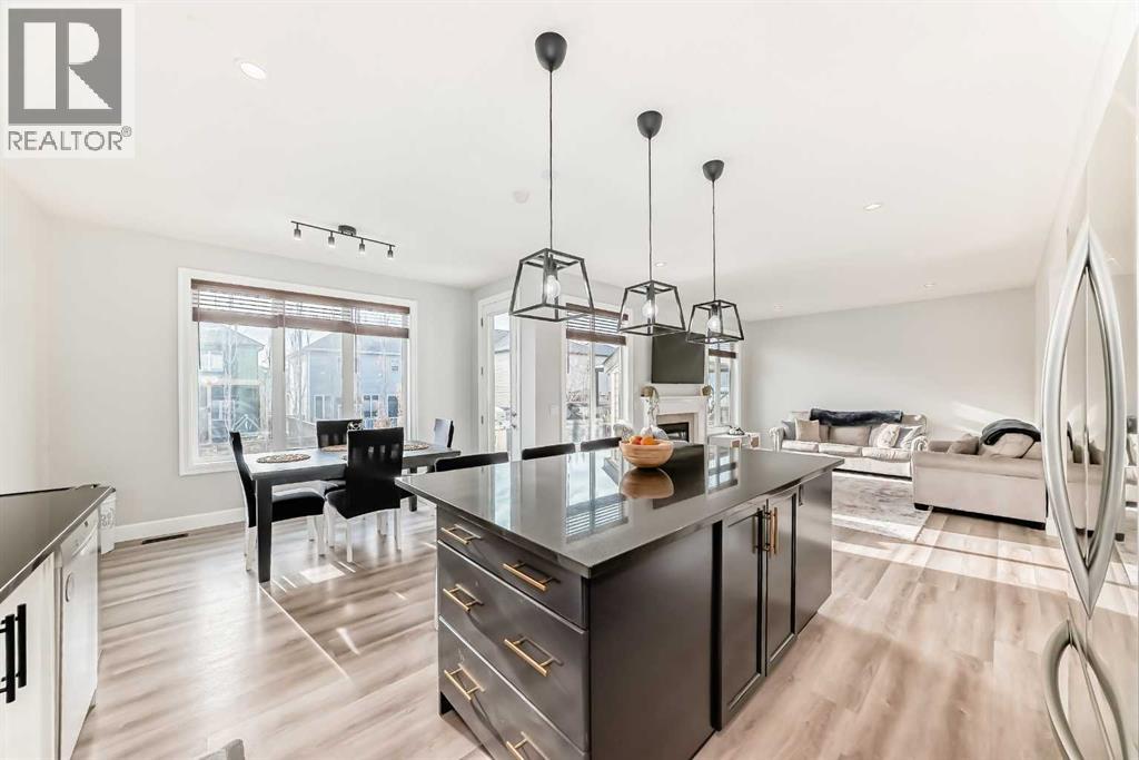 104 Viewpointe Terrace, Chestermere, Alberta  T1X 0R1 - Photo 5 - A2271501