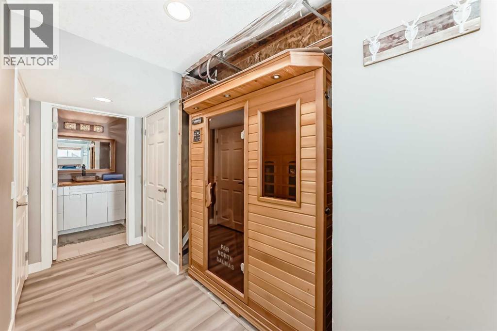 104 Viewpointe Terrace, Chestermere, Alberta  T1X 0R1 - Photo 42 - A2271501