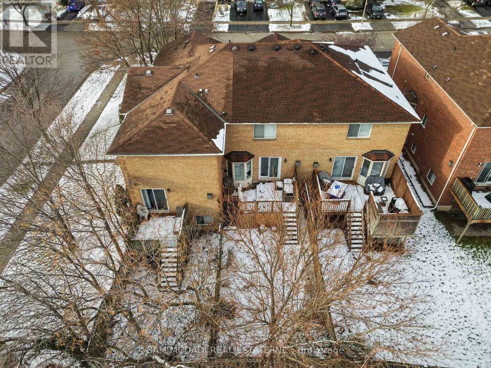 1073 Gabriel Place, Burlington, Ontario  L7R 4J6 - Photo 35 - W12613948