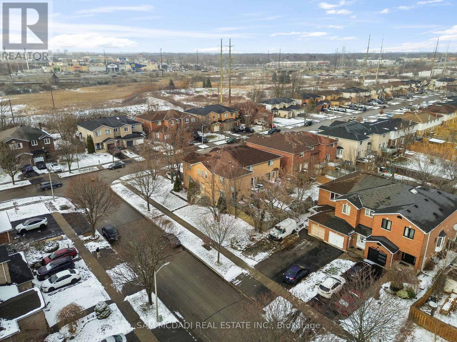 1073 Gabriel Place, Burlington, Ontario  L7R 4J6 - Photo 36 - W12613948