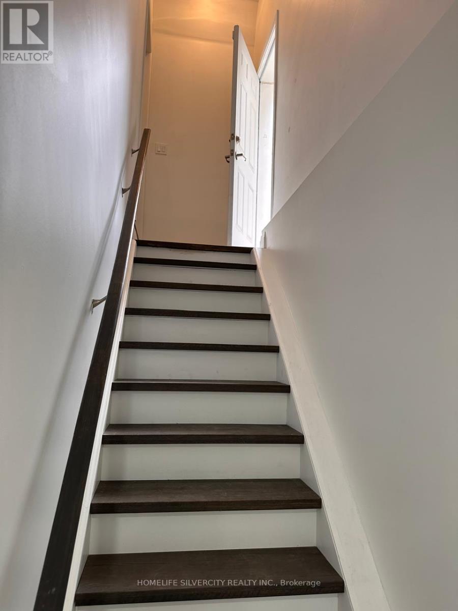 Basement - 194 Eaglecrest Street, Kitchener, Ontario  N2K 4J3 - Photo 4 - X12613922