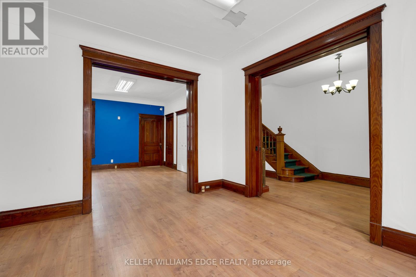 760 King Street E, Hamilton, Ontario  L8M 1A6 - Photo 2 - X12613942