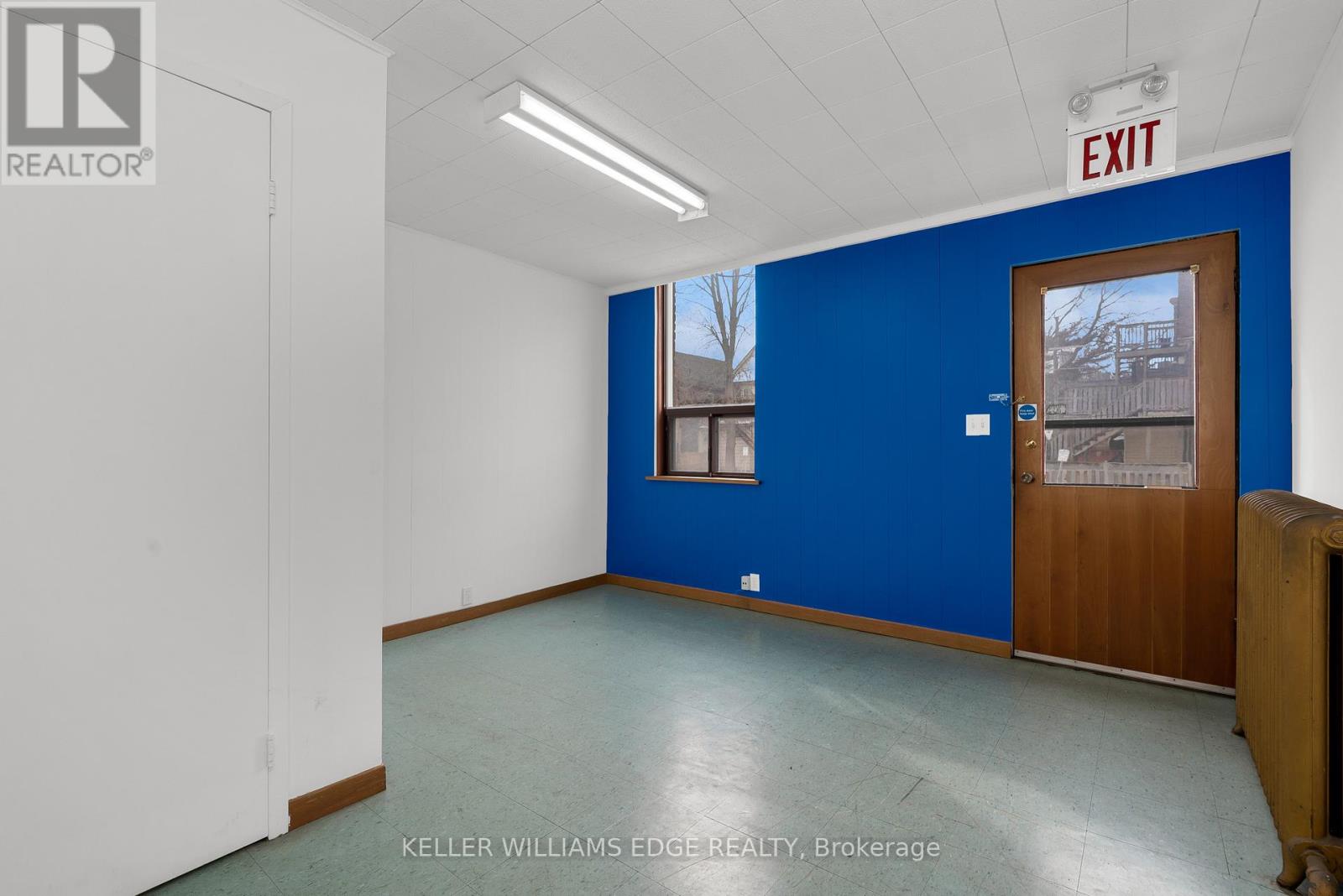 760 King Street E, Hamilton, Ontario  L8M 1A6 - Photo 5 - X12613942